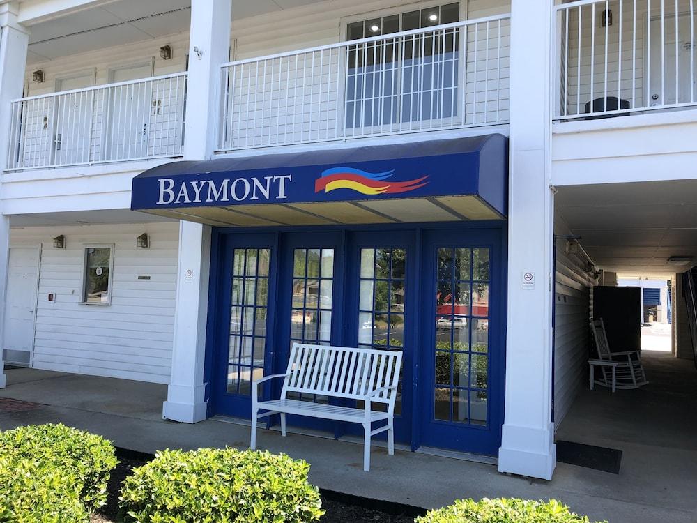 Baymont By Wyndham Greenwood Eksteriør billede